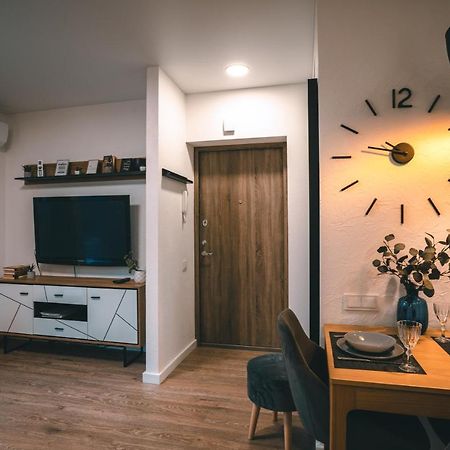 Ravelli 7 Apartment Klaipeda Bagian luar foto
