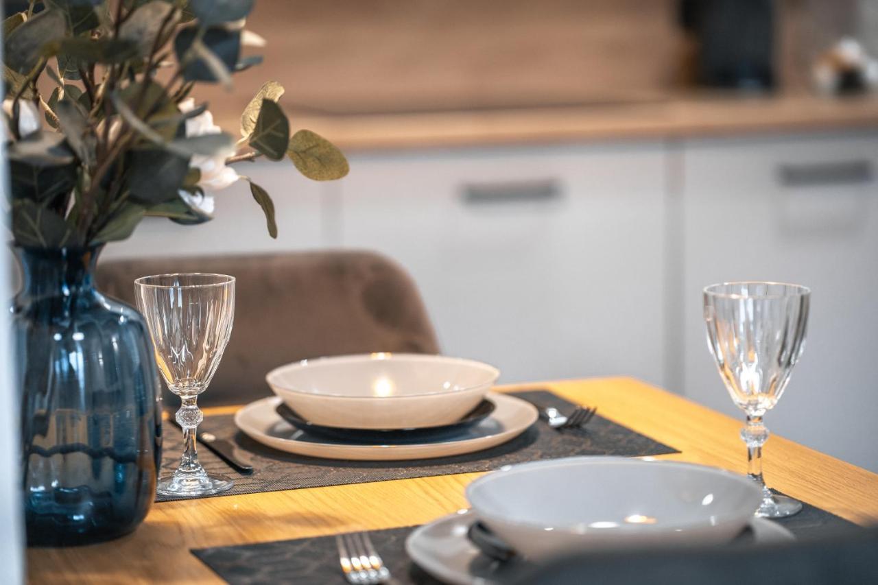 Ravelli 7 Apartment Klaipeda Bagian luar foto
