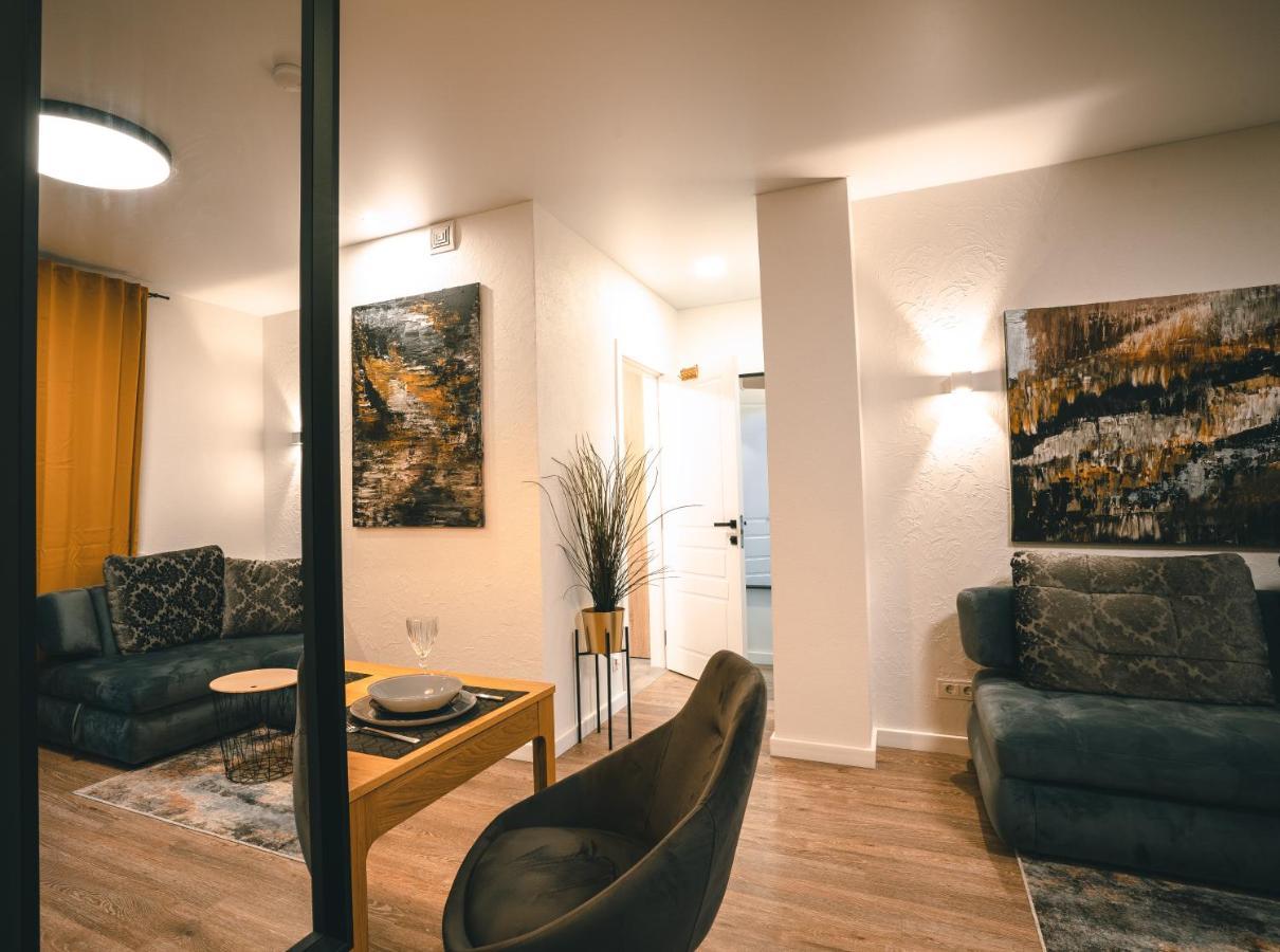 Ravelli 7 Apartment Klaipeda Bagian luar foto